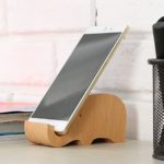 Portable Beech Wood Desktop Baby Elephant Cellphone Holder Display Stand, Brown