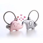 TraderPlus One Pair Metal Keychain of Kissing Elephants for Couples Valentine’s Gift (Silver + Pink)