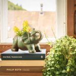 DIYOMR Small Ceramic Planter Pot, 4.3″ Vintage Bronze Animal Planters Ceramic Flowerpot Succulent Pots Cactus Pot for Office Home Desktop Decor – Plants Not Included (Pleasant Elephant)